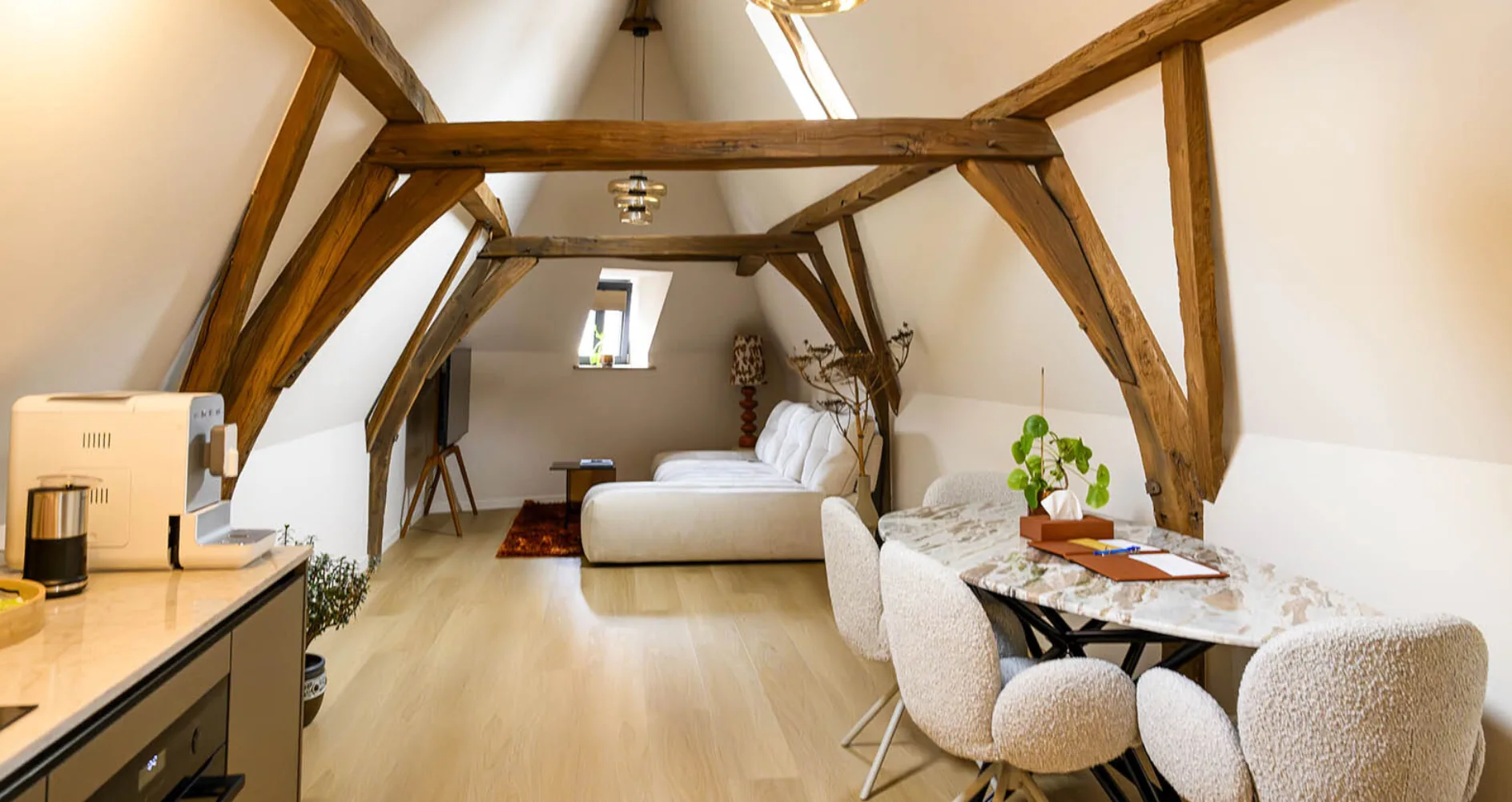 IT20251023 GREE web 815