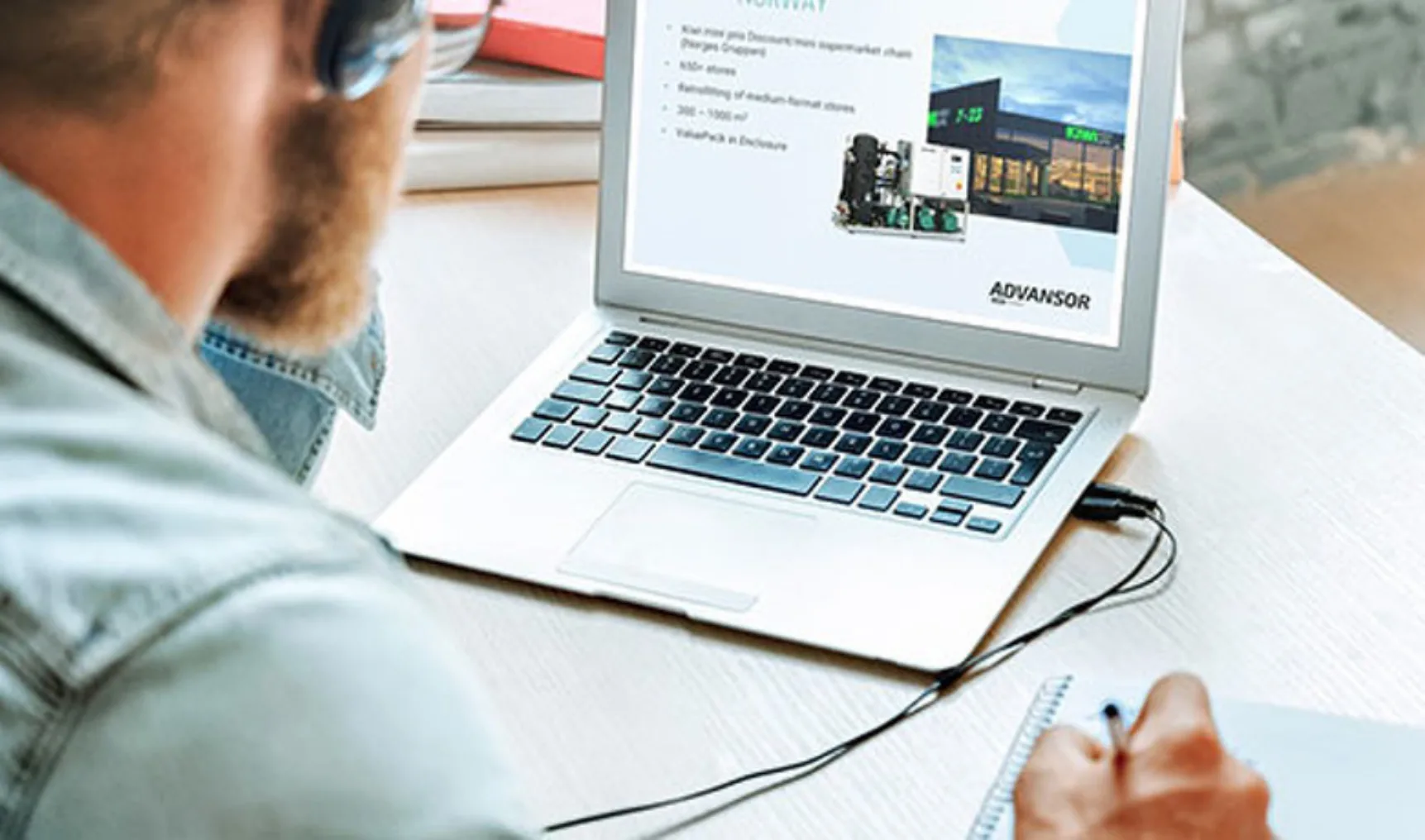 IT20220202 Advansor Webinars new