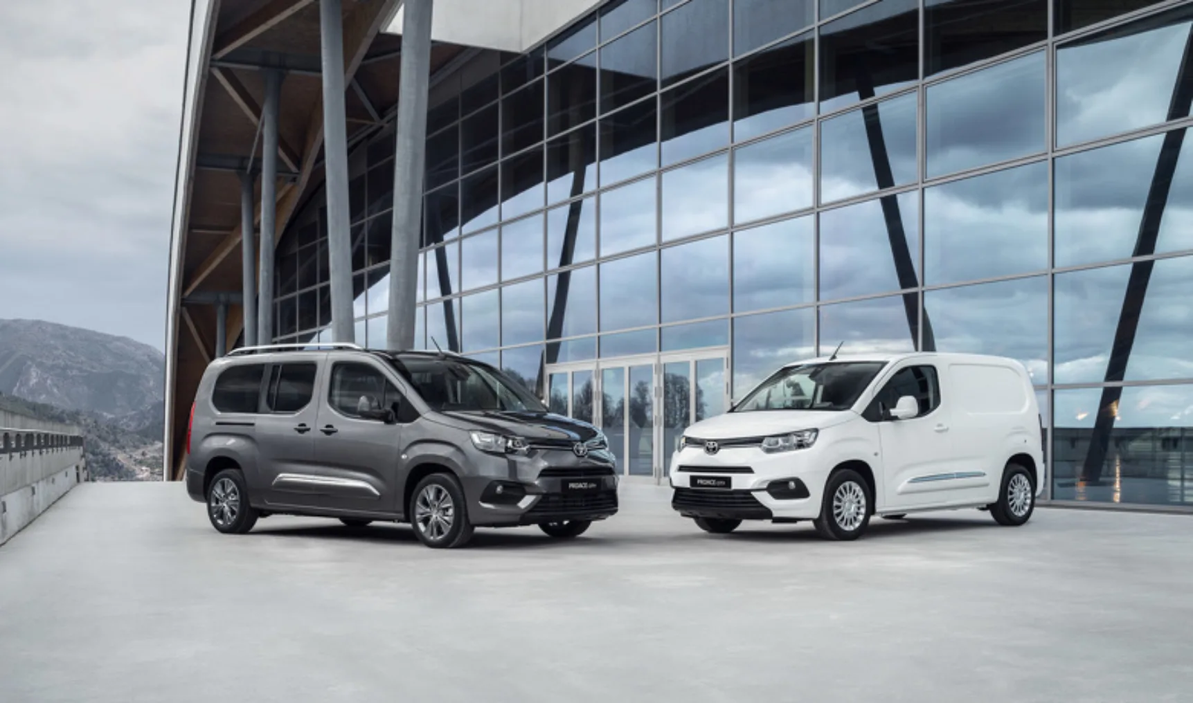 Toyota lanceert Toyota Professional inclusief elektrificatie PROACE bedrijfswagen 3