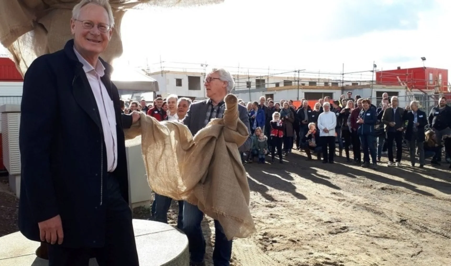 746 17b207cf4644ee4da648e0e6d0fe172d