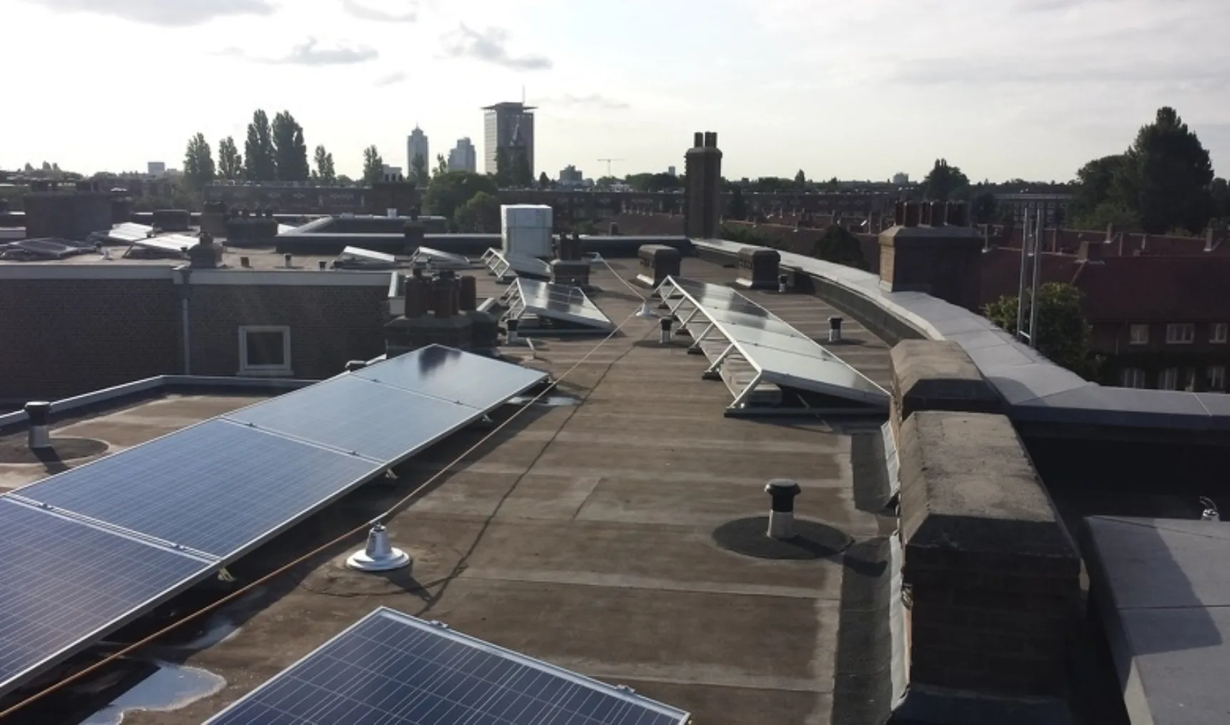 Foto zonnepanelen Samenwerking