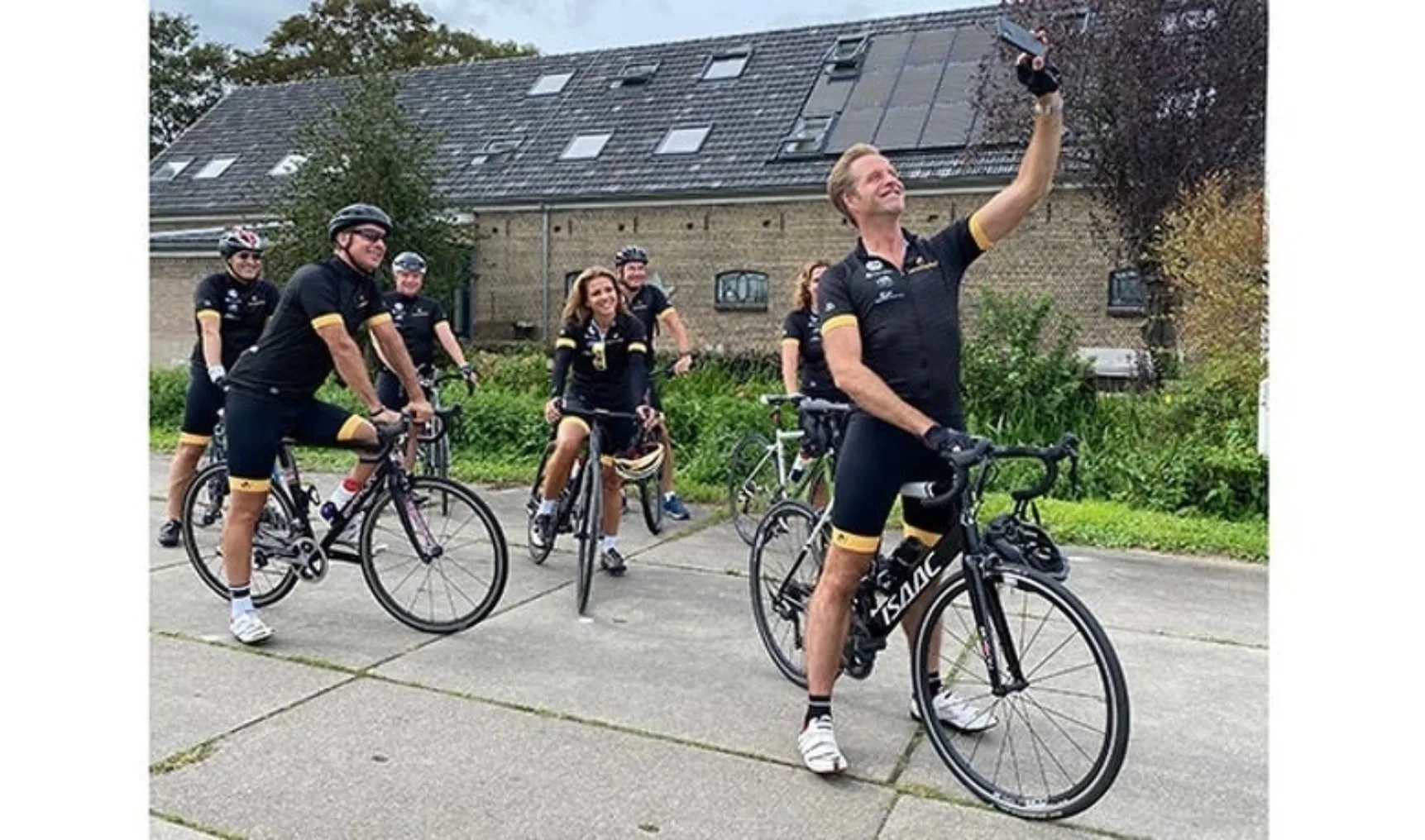 IT202009 CDA Bouwend Nederland en Inventum slaan de handen in n voor het Leontienhuis 2b 1