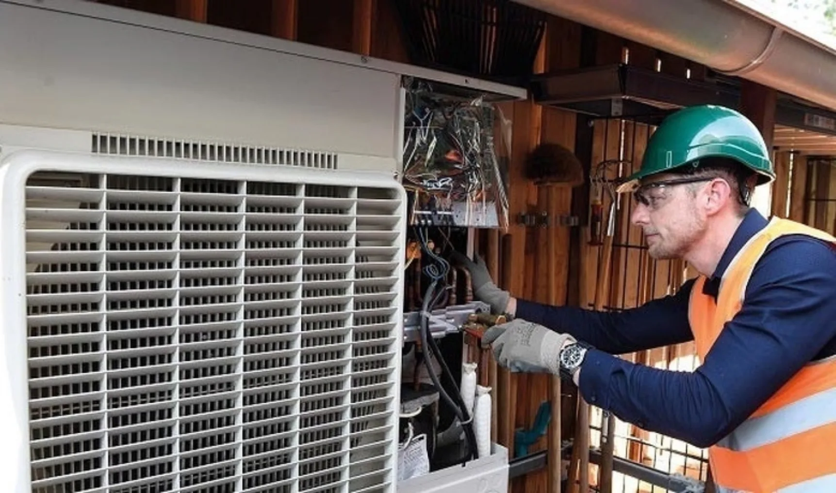 IT20210415 Stek 650 383