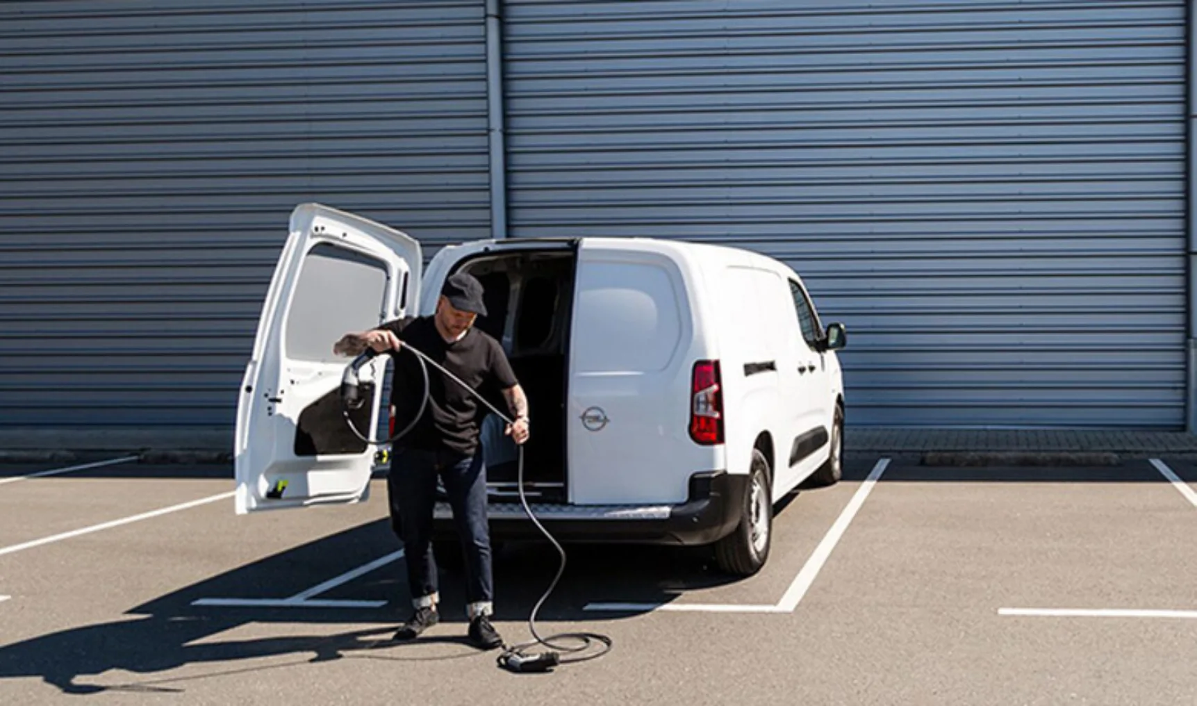 IT20250410 Ayvens Elektrische bedrijfswagens