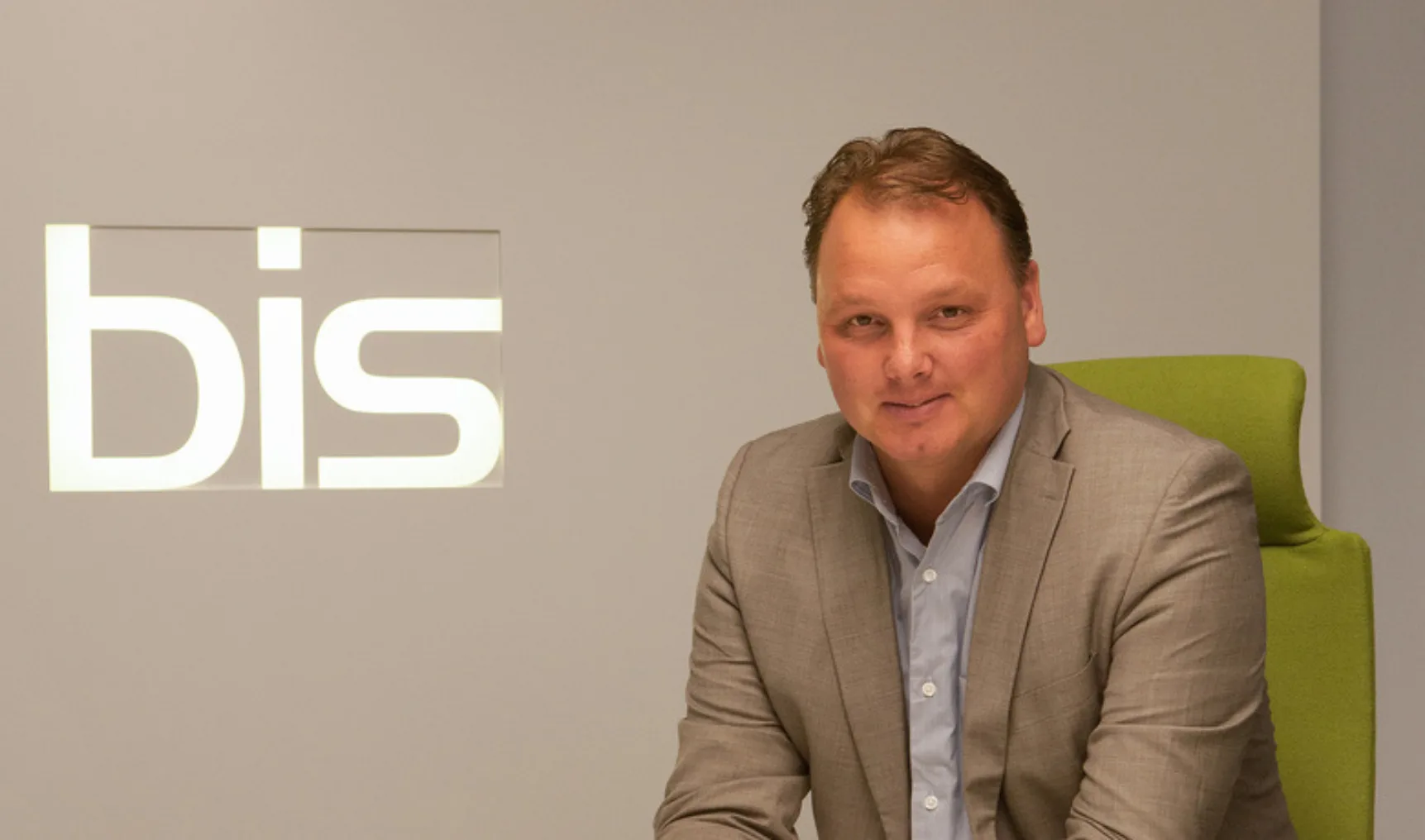 Jean Pierre Overbeek BIS aangepast